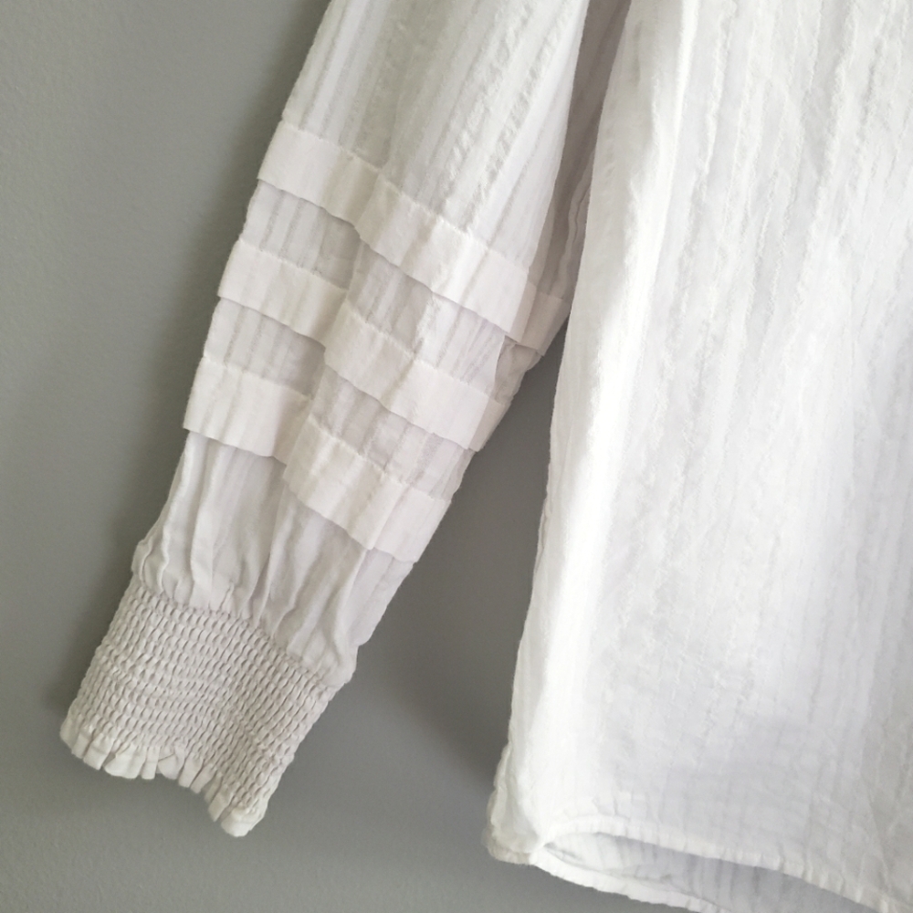Rails Caterina Top in Powder White, Size Medium - Picture 10 of 16